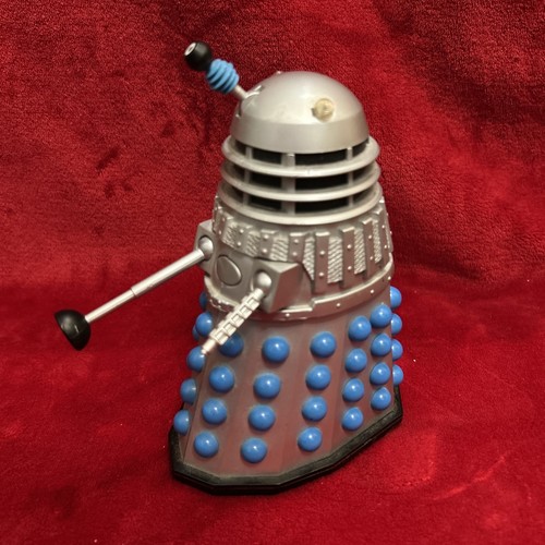 Doctor who dalek - doctor, figure