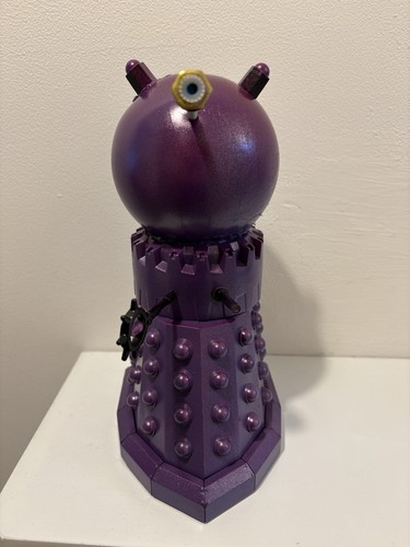 Doctor who dalek figure - doctor,