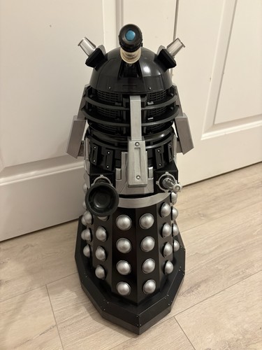 Doctor who inch - who, 18
